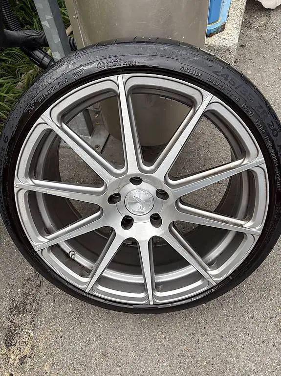 Barracuda Felgen (20 Zoll)