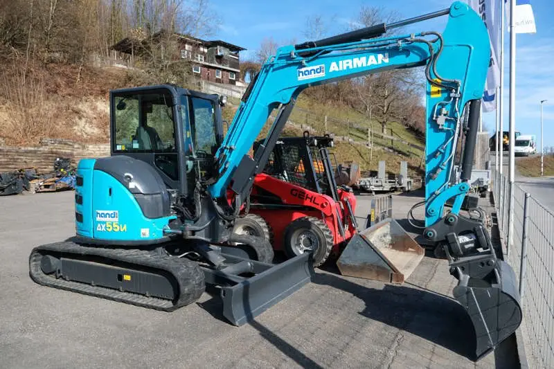 Minibagger Airman AX 55 U-7