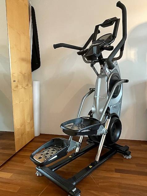 Heimtrainer Bowflex Max Trainer M7 (neuwertig)