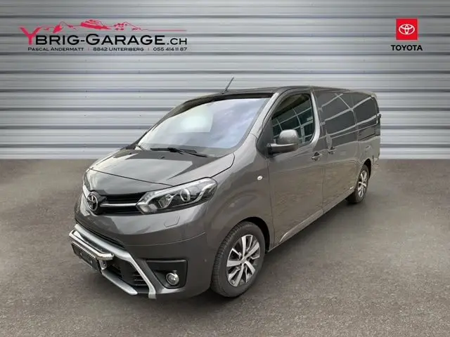 toyota 2.0 van l2 comfort