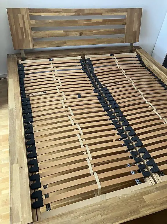 Holzbett Eiche, 180 x 200