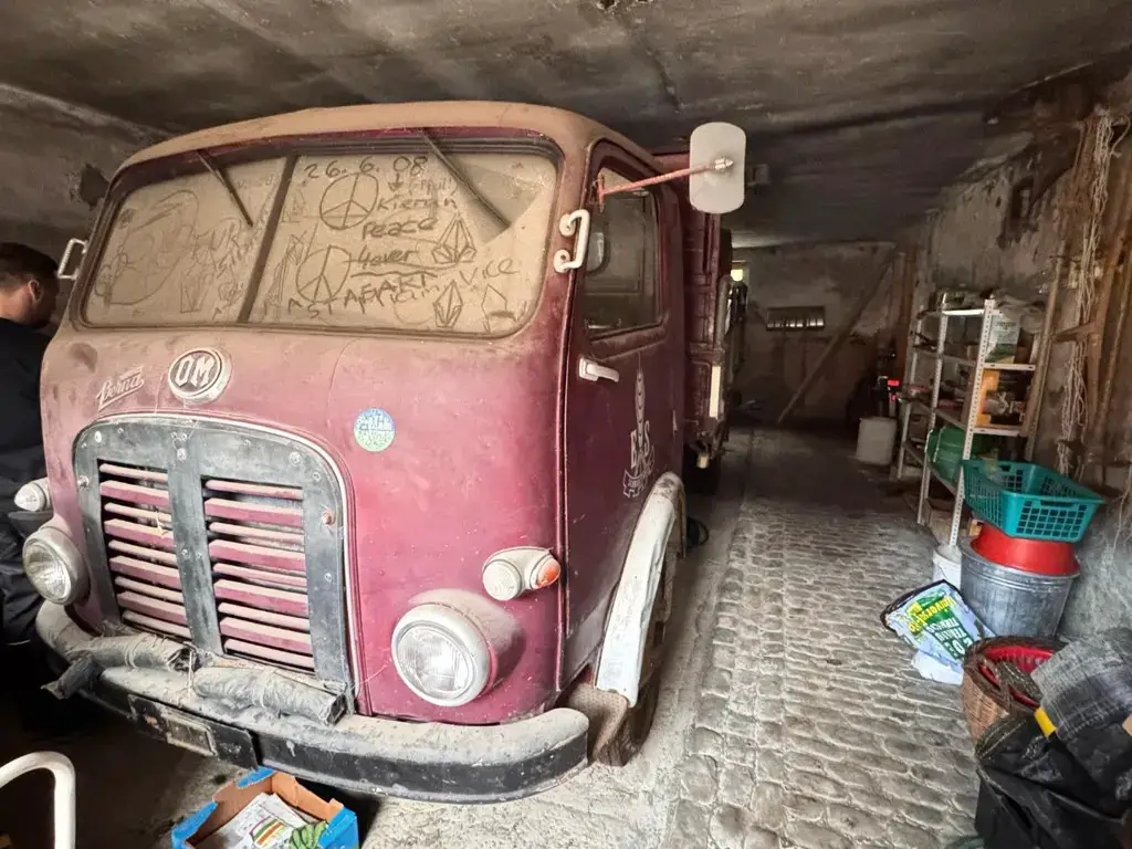 OM - Lieferwagen / Berna