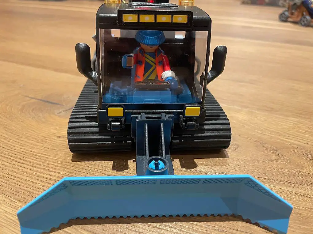 Playmobil Pistenraupe 9500 family fun