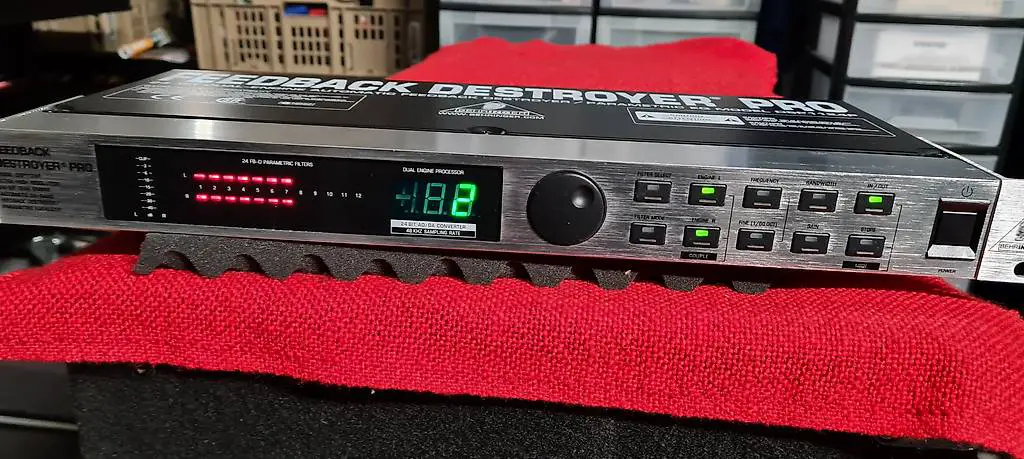 Behringer Feedback Destroyer Pro DSP1124P