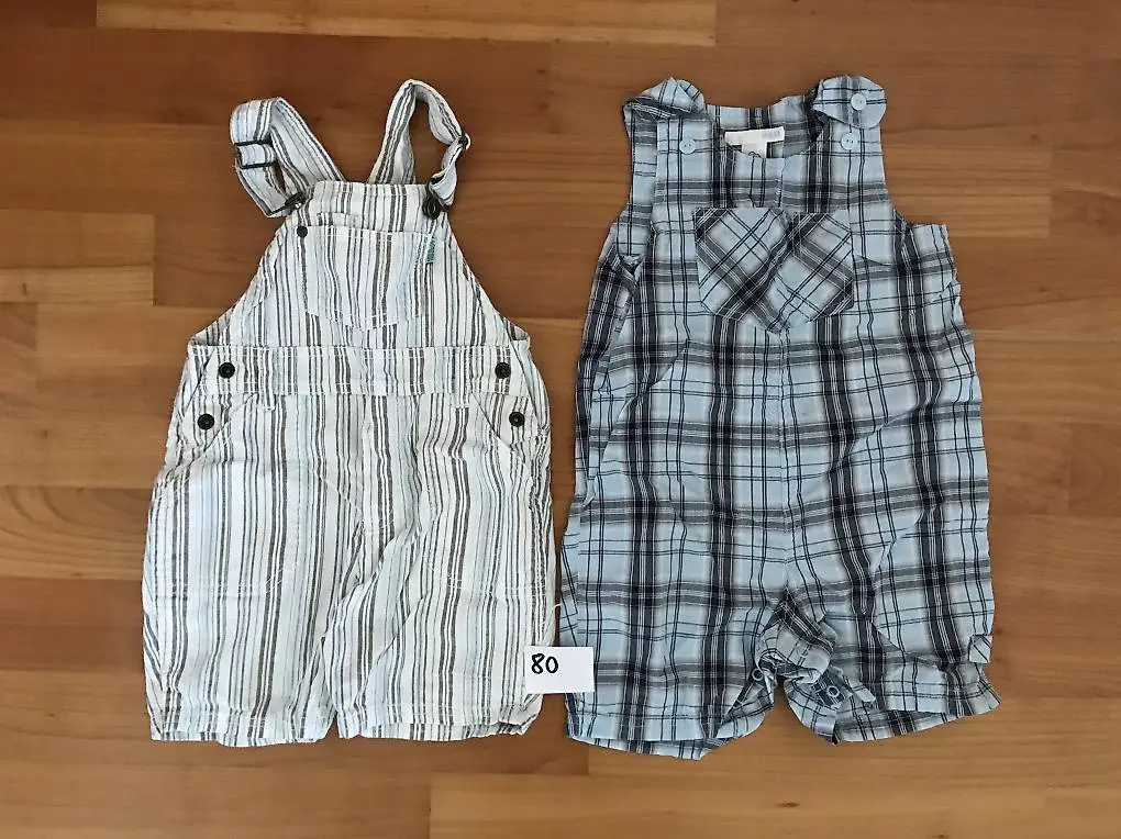 Latzhosen - shorts Gr. 80