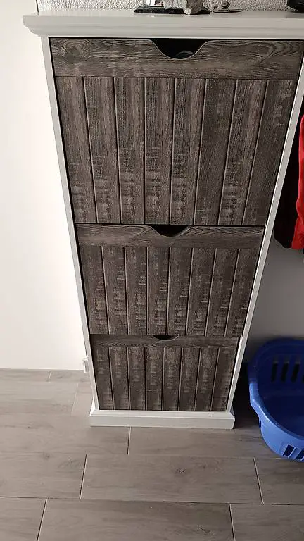 Schuhschrank gebraucht aber guter Zustand