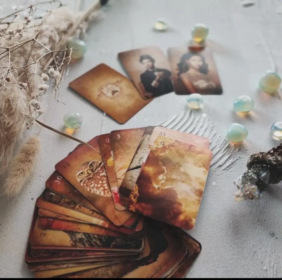 Hellsehen/ Wahrsagen/Dualseelen/ Kartenlegen