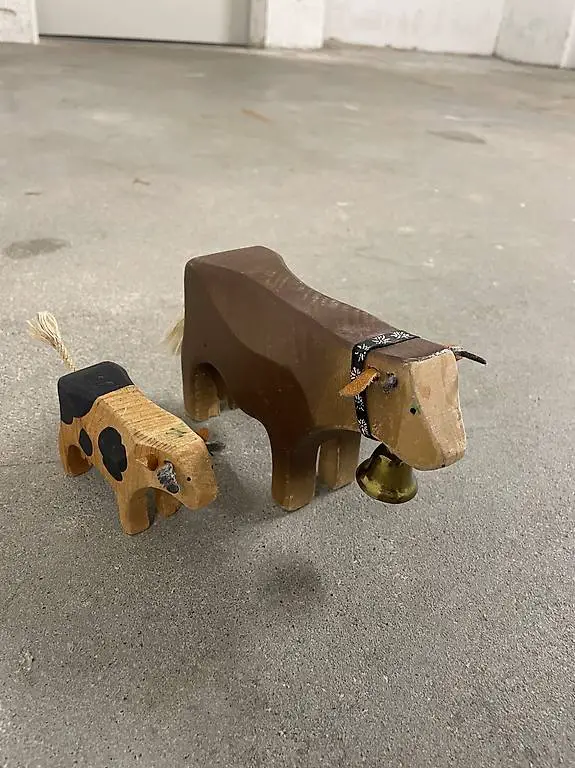 Tierfiguren aus Holz