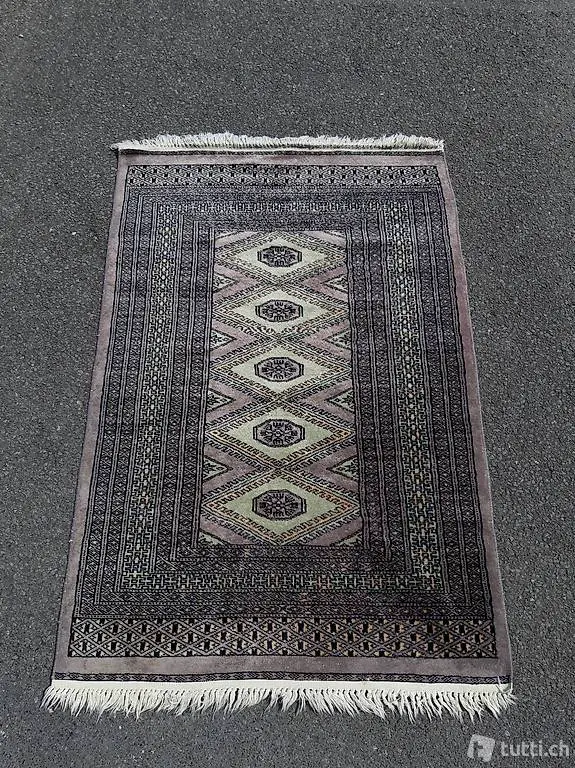 Handgeknüpfter Orientteppich, 130 x 84 cm