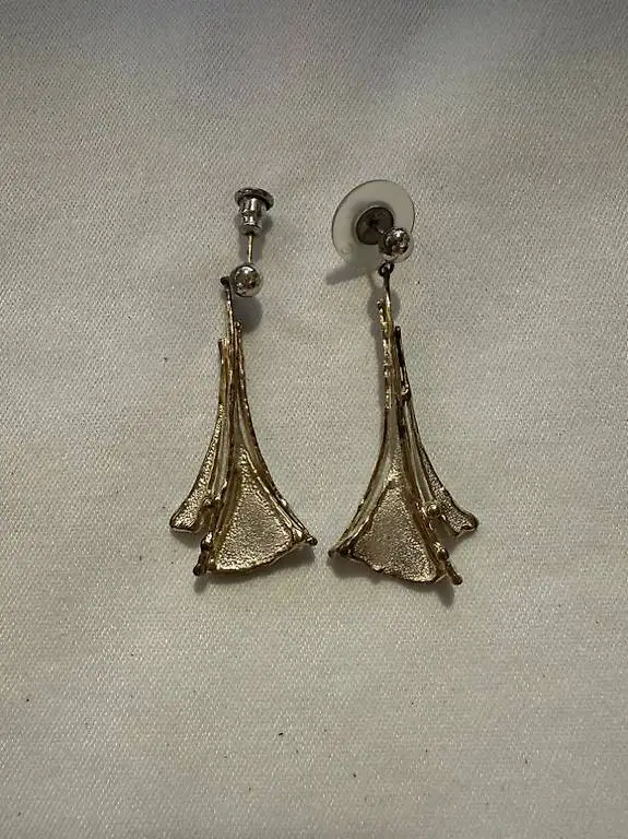 Floral Vintage Ohrringe - Eleganter Ohrschmuck mit organisch