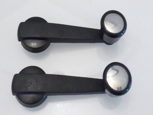 VW Käfer Chrom Fensterkurbel Klammer Halterung.