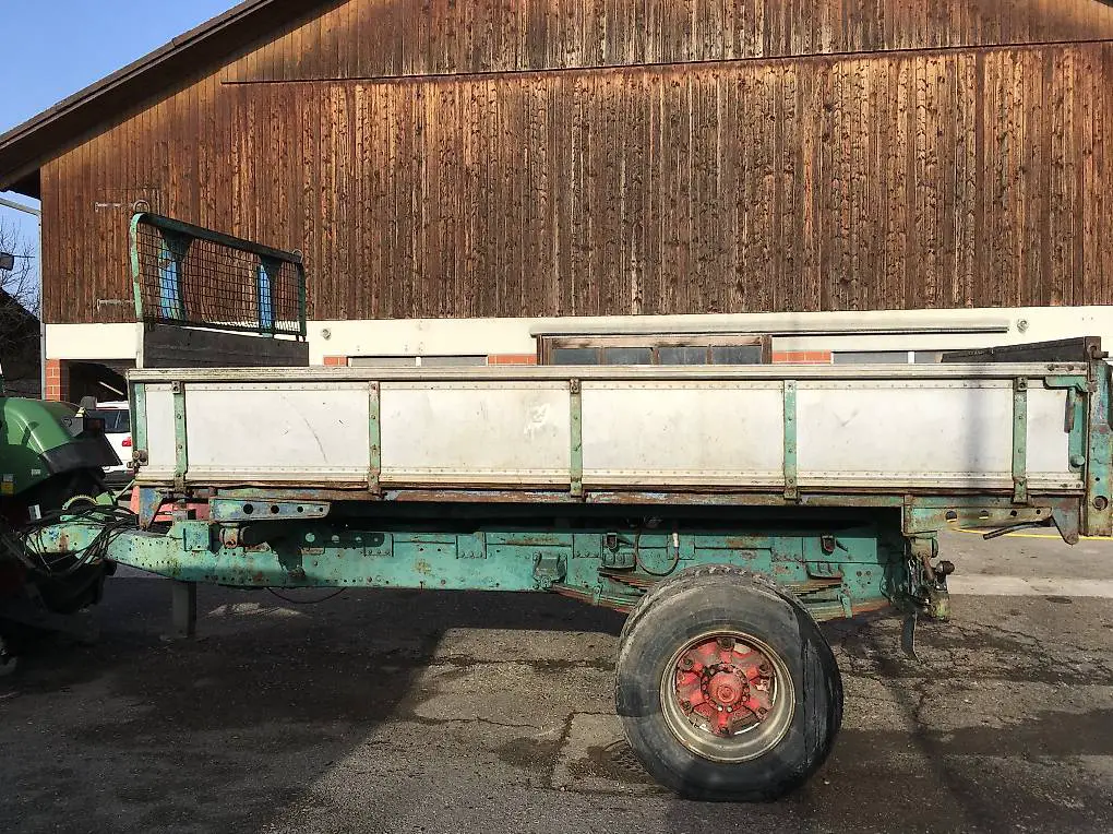 3 Seitenkipper LKW 30km/h Hydraulische Bremse 4 Ersatzreifen