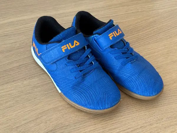 Turnschuhe Fila - Blau, Gr. 33, guter Zustand