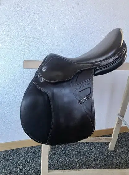 Springsattel Prestige Paris X-Technology Sitzgrösse 17 Zoll, tobacco