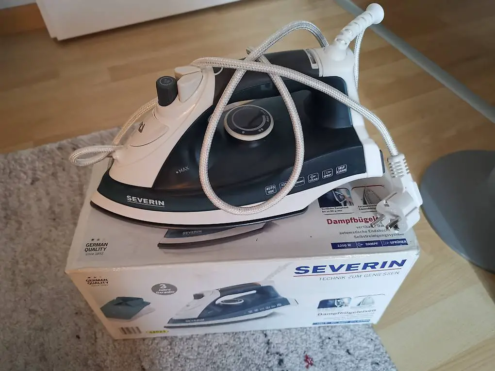 Bügeleisen Serverin