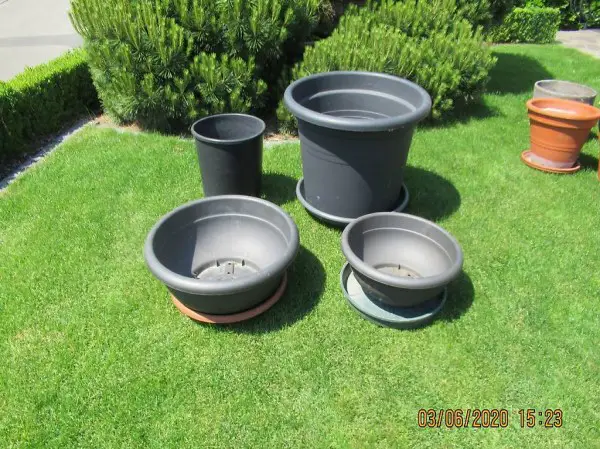 Töpfe Pflanztöpfe, Gartentöpfe, gross , Hartkunststoff