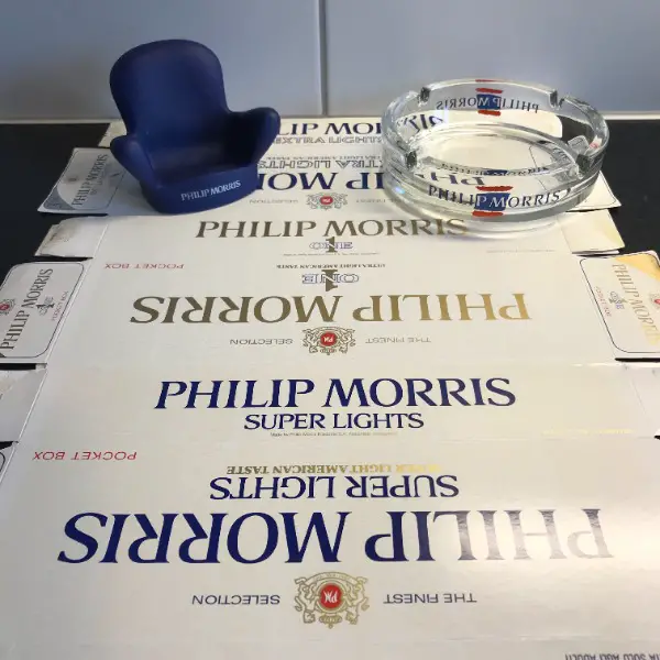 >rar: set aschenbecher handy sessel philip morris tabak