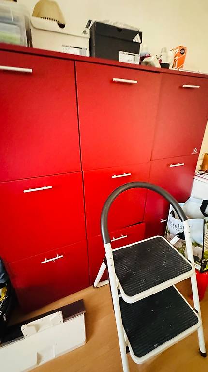 Büromöbel für 80 Franken