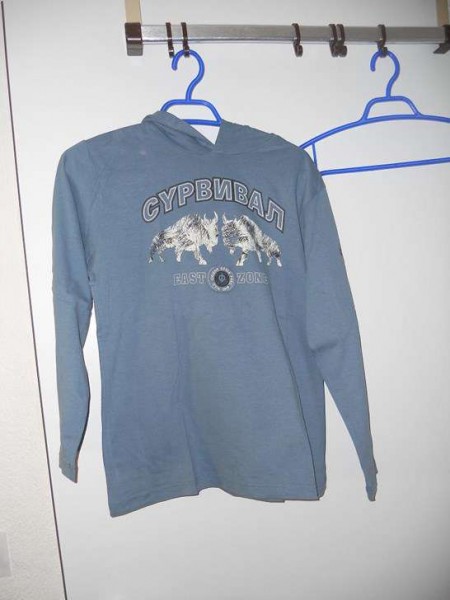 Neu: T"Shirt langarm mit Kapuze - mittelblau - Gr. 164