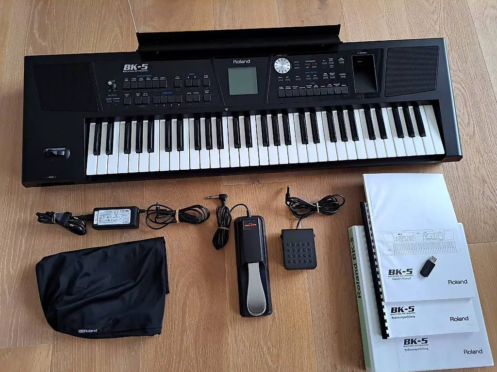 Keyboard ROLAND Tasteninstrument mit Zubehör, ready to play