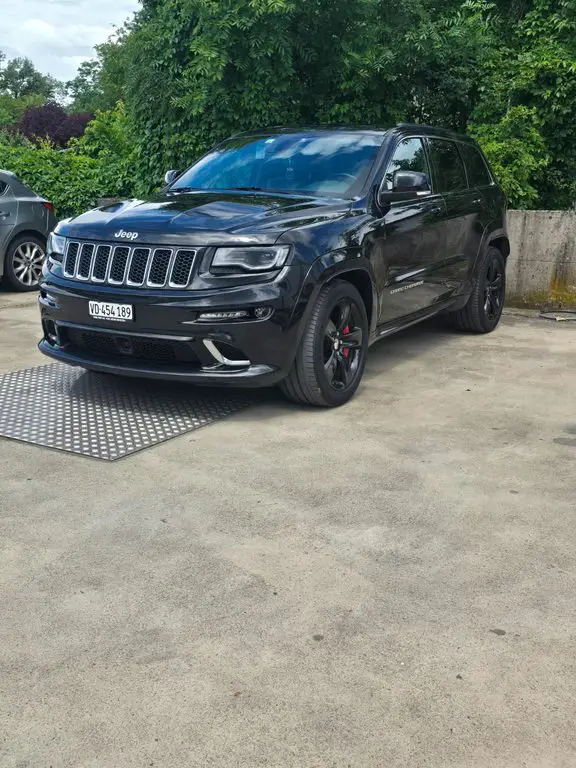 jeep grand cherokee 6.4 v8 hemi srt8