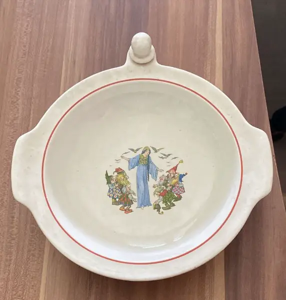 Wächtersbach - doppelwandiger Kinderteller "Schneewittchen