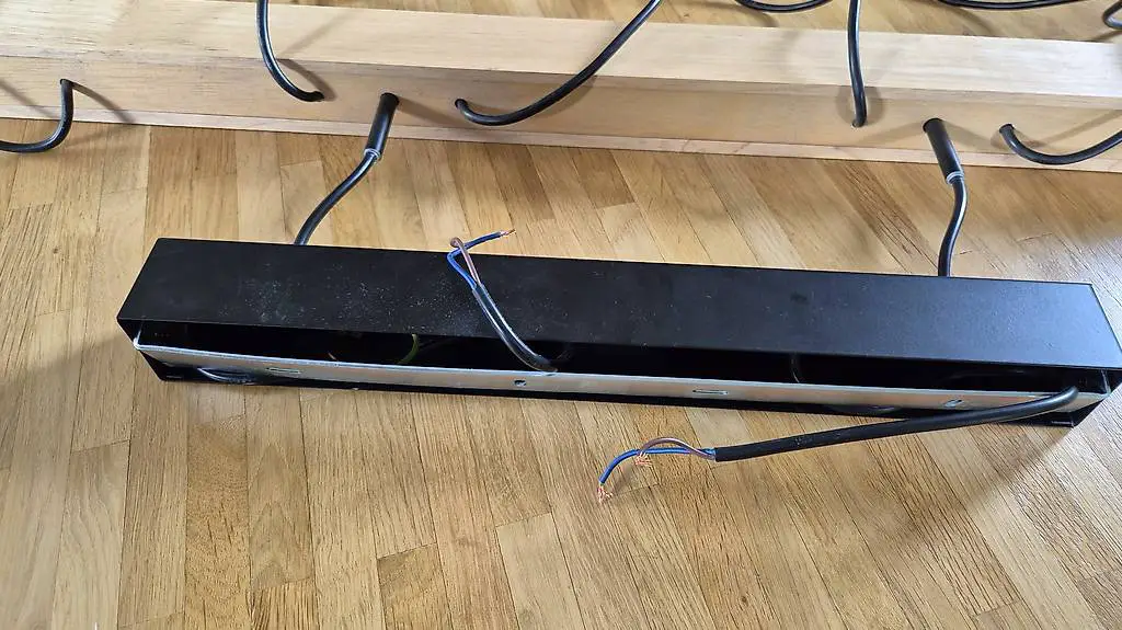 Hängeleuchte Holz inkl. 6 LED-Warmlampen