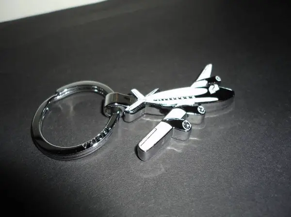 Sehr schöne, hochwertige Schlüsselanhänger aus Metall