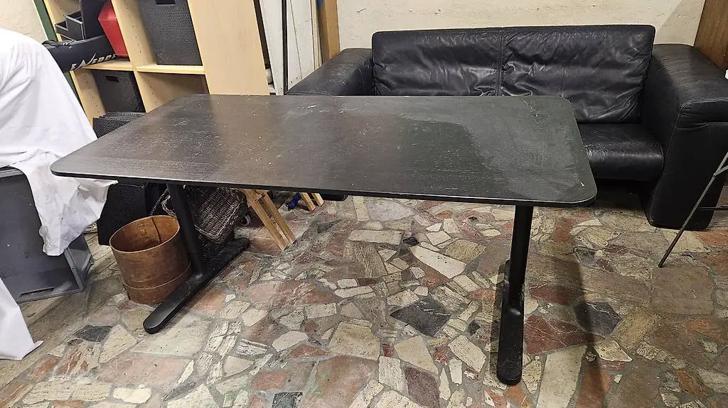 Pult höhenverstellbar