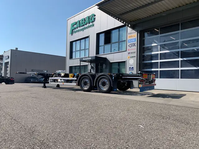 D-TEC, Felxitrailer 2 Achs, Container