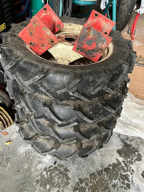 Pöttinger Räder Heuraupe