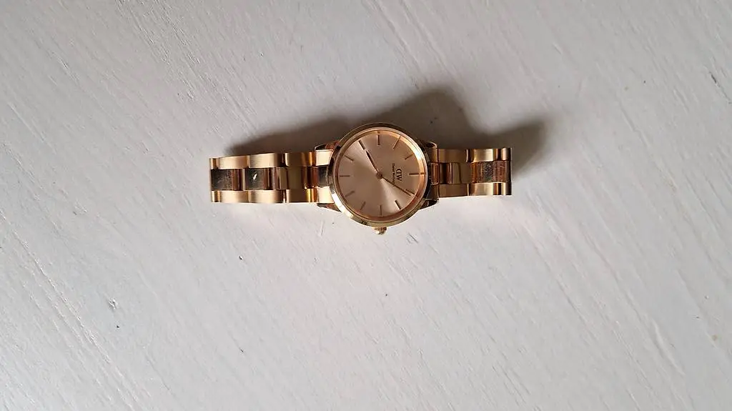 Damenuhr Rose von Daniel Wellington