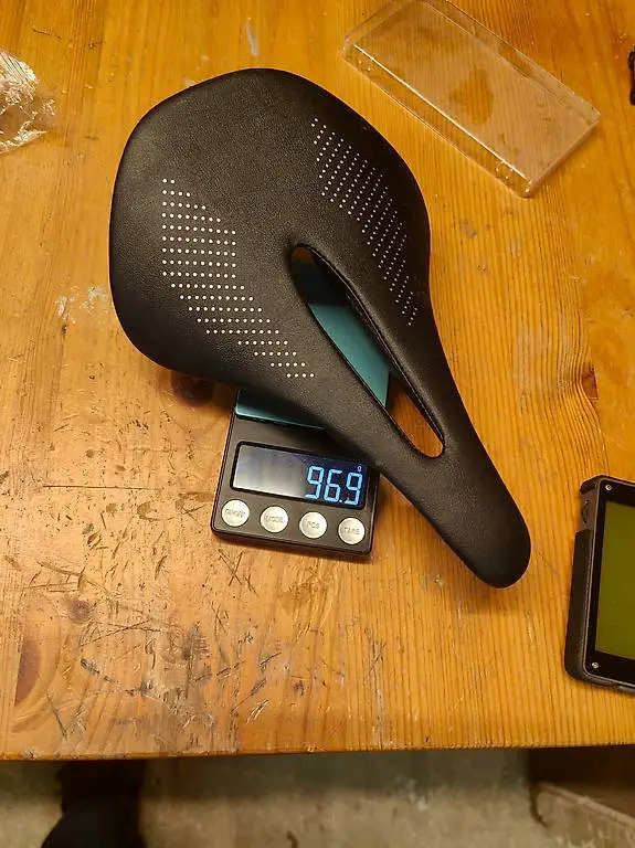 Velosattel Sattel ultraleicht ... nur 97g