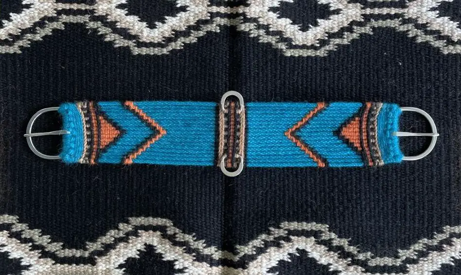 Selbstgeflochtene Sattelgurte aus Mohair - 30 Zoll