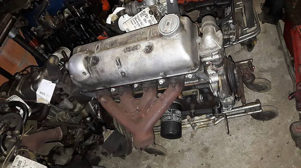 Motor Audi 100 GL