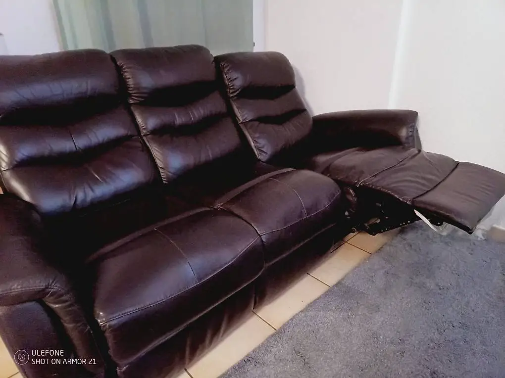 3er und 2er Ledersofa Schokobraun Limare