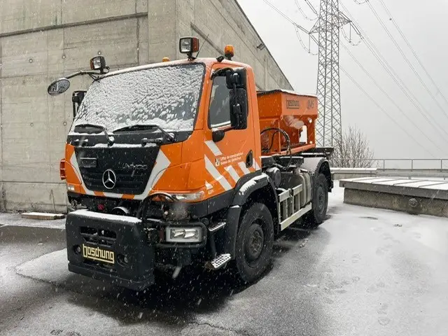 UNIMOG, Unimog U20, 3-Seitenkipper