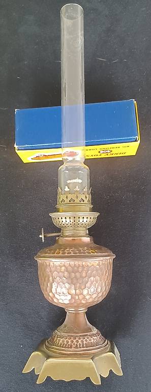 Petrollampe antik gehämmertes Kupfer