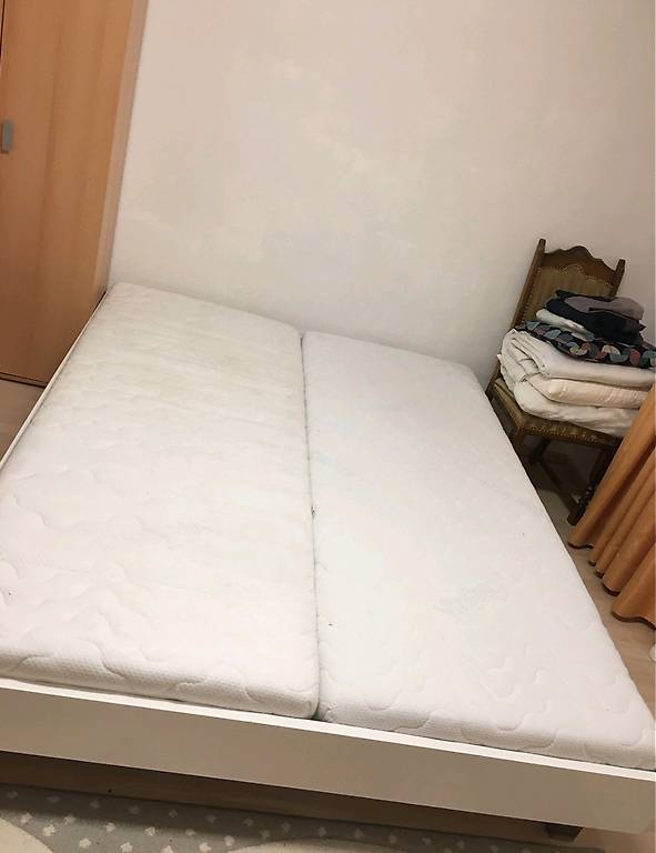 Bett 1600*2000 Lattenrost und Matratze