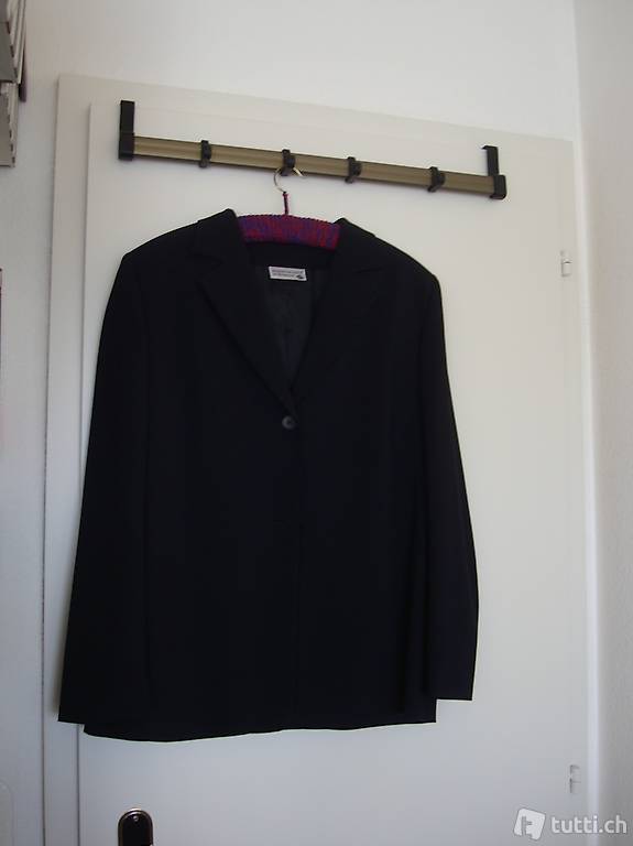 SchnäppchenSchwarzer Blazer, Marke Sturzenegger