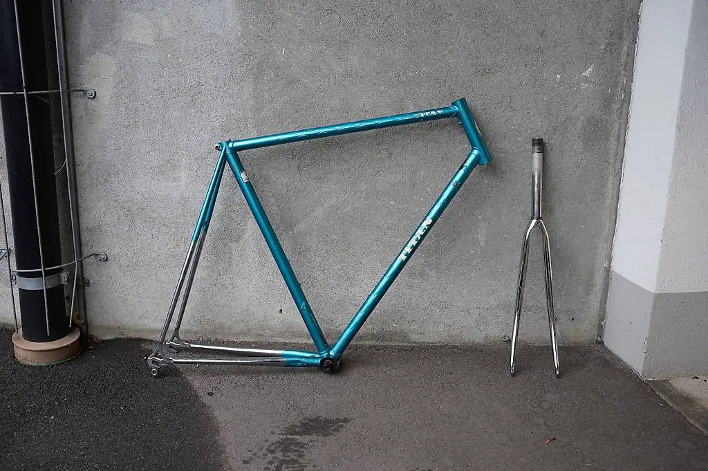 Rennvelo Rahmen Titan