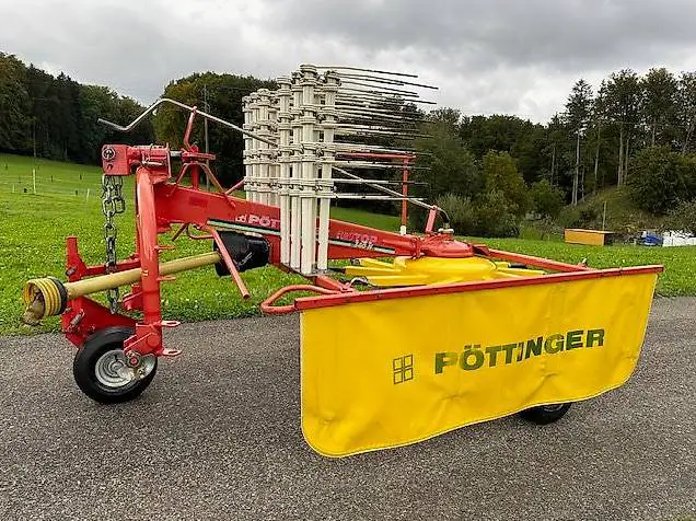 Kreiselschwader Pöttinger 340 N