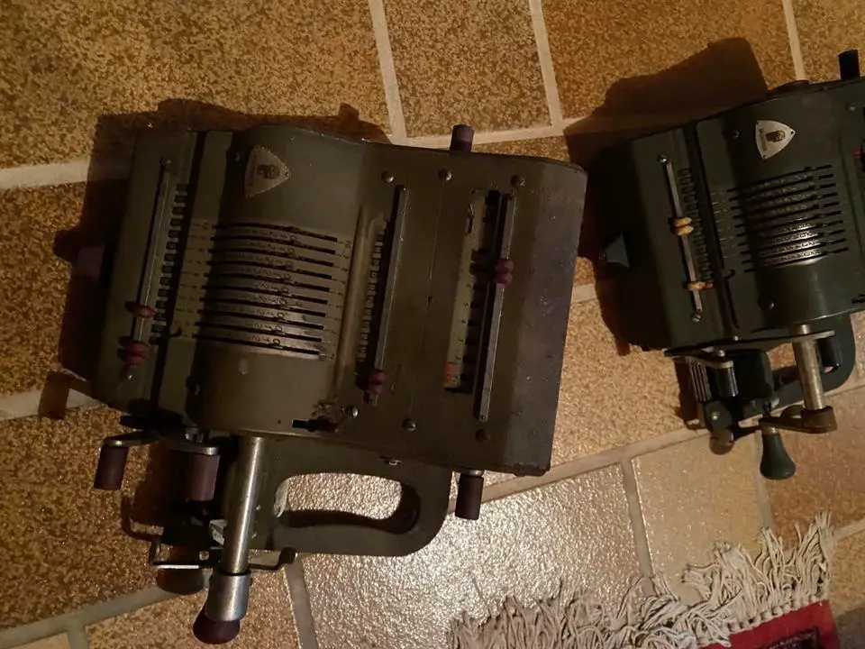 Rechenmaschine Antik Deko Dekoration