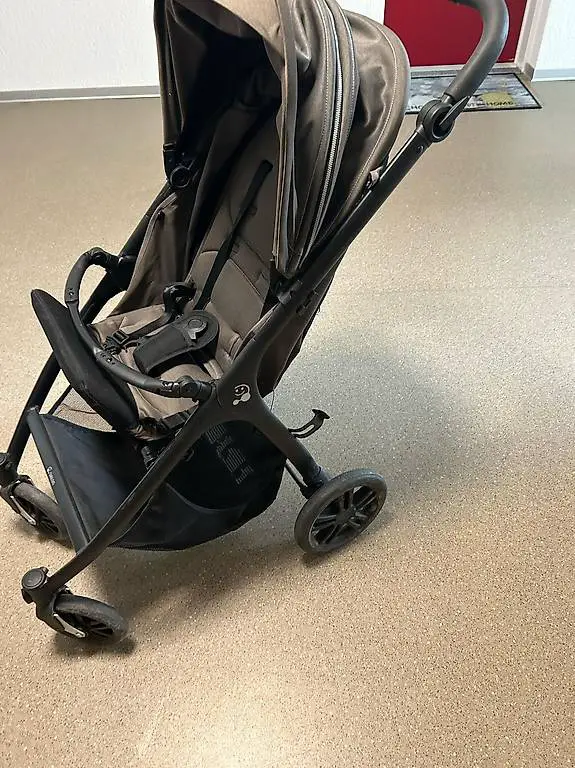 Buggy Kinderwagen 1 Jahr in Gebrauch Smiloo beste Bewertung