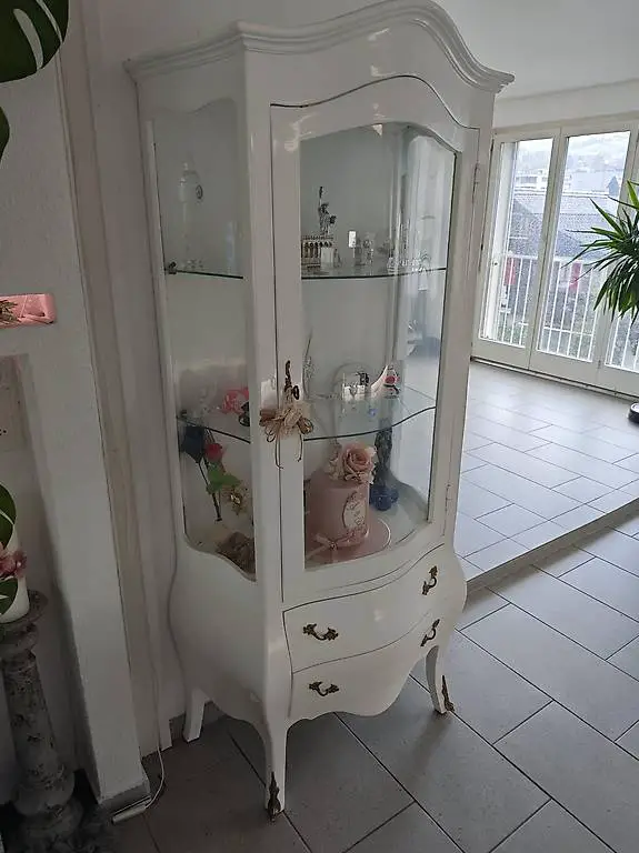 barock vitrine