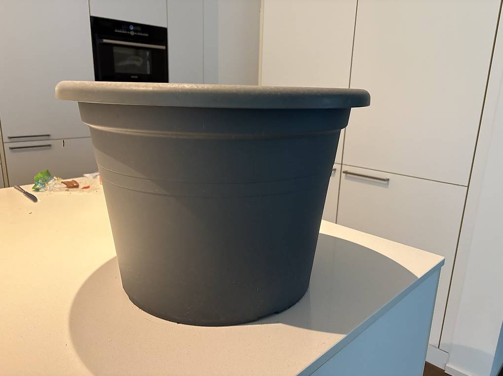 Pflanzentopf aus Kunststoff