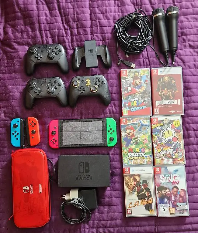 Nintendo Switch & Wii U? mit vielen Spielen & Zubehör