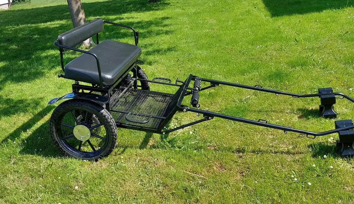 Shetty Sulky schwarz, mit Geschirr, sehr guter Zustand