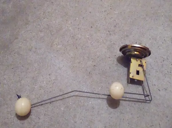 VW Käfer 1302/1303 Tankgeber original.