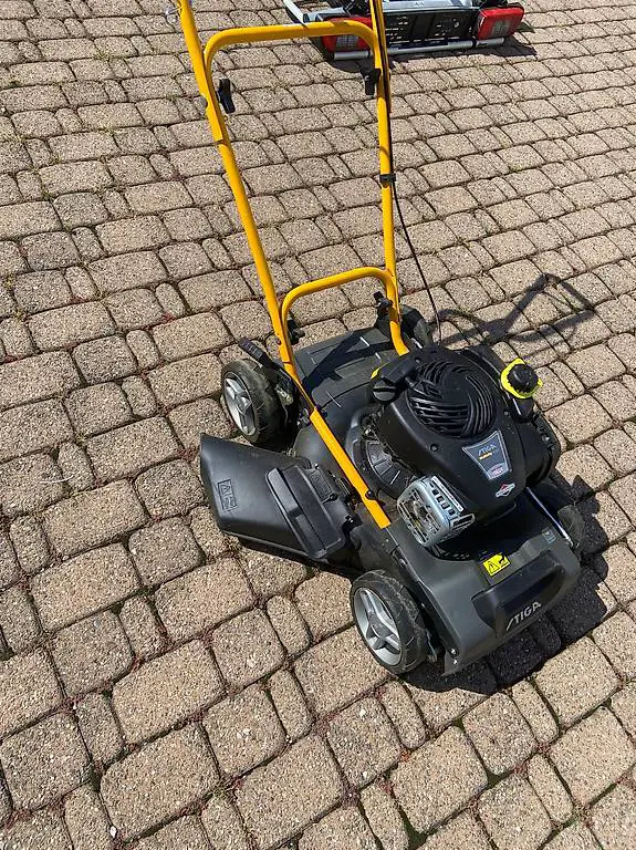 Tondeuse thermique Stiga
